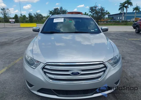 2016 Ford Taurus Limited z USA, uszkodzony, nr VIN 1FAHP2F80GG101523